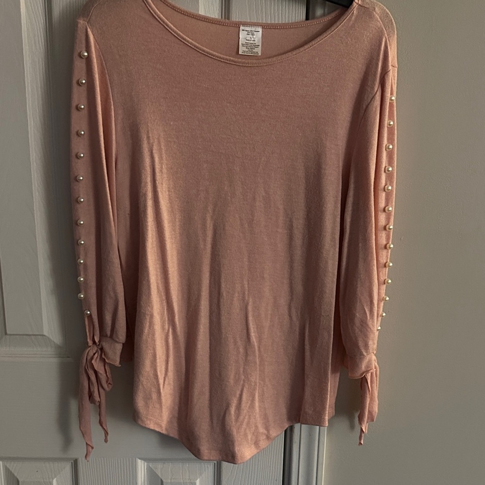 Women's Pink Pearl Sleeve Top